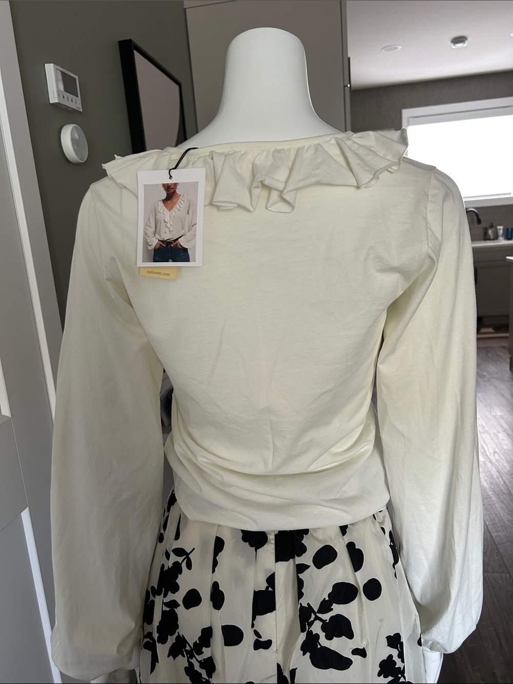 NATION LTD Giorgio Flouncetop in Porcelain | Size Small | New With Tags - Picture 10 of 16